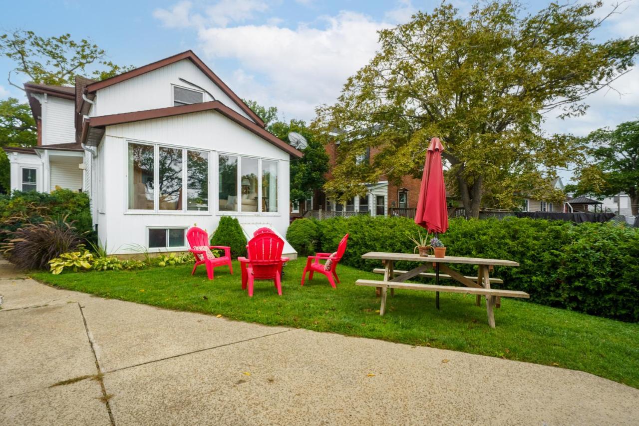 Sunroom On Maple Picton Exterior foto